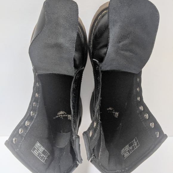 Children's Doc Marten Boots - Picture 8 of 10